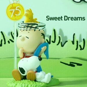 PEANUTS 75th Anniversary Snoopy Comic Life - SWEET DREAMS - POPMART